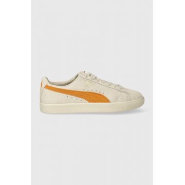 Puma sneakers din piele întoarsă Clyde OG culoarea bej 391962