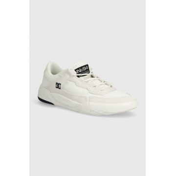 DC sneakers culoarea bej