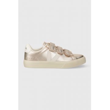 Veja sneakers din piele Recife Logo culoarea auriu