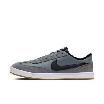 Pantofi sport Nike SB FC Classic
